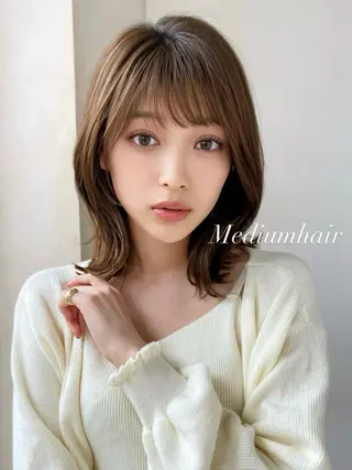 ミディアム AINANLY 明治神宮前店所属・似合わせレイヤー モテカラー🤍三科のヘアスタイル