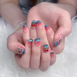 ネイル パーツ全部¥110 サロンミミのネイルデザイン