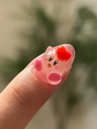 ネイル 濱岡 咲のネイルデザイン