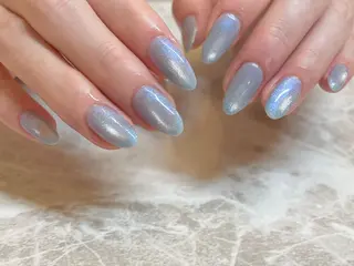 ネイル essence所属・pétit maakoのネイルデザイン