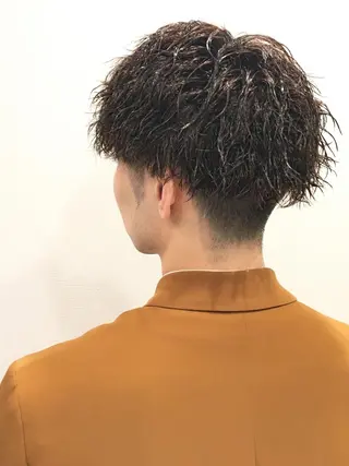 ミディアム ゼロスバーバーショップ所属・予約1000件超 ✨メンズパーマのヘアスタイル