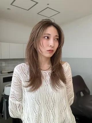 ミディアム カラー レイヤー専門家 ダブルカラー修のヘアスタイル