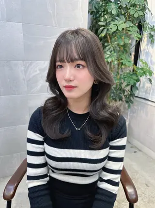 セミロング カラー emu所属・小顔カット/レイヤー 美髪特化/千葉中央のヘアスタイル