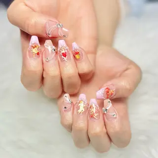 ネイル ChezEspoir 佐藤のネイルデザイン