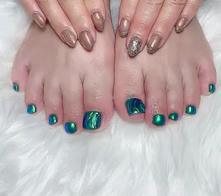 ネイル hairsalon556所属・hairsalon 556のネイルデザイン