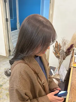 ロング 北田 美琴 / 柔らかいカラーのヘアスタイル