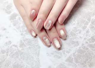 ネイル マジックミラー所属・マジック ミラーのネイルデザイン