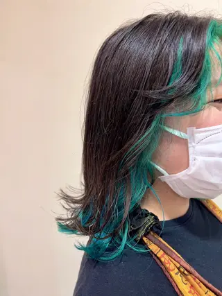 ミディアム カラー AIconic nagoya所属・縮毛矯正/ レイヤー/ミディアムのヘアスタイル