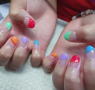 ミディアム プチネイル MIKIのネイルデザイン