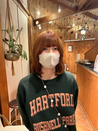 ミディアム カラー 藤田 ゆりなのヘアスタイル