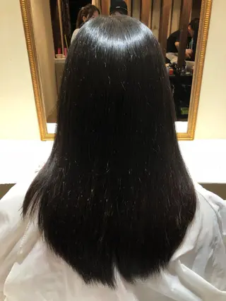 フェイスヘアークリエイション所属・大形 誉のヘアスタイル