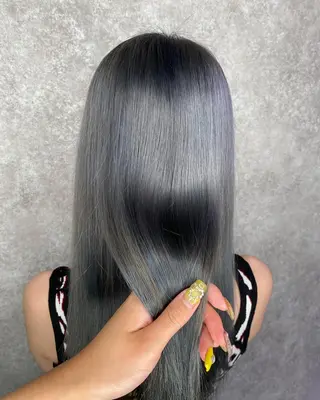 ロング カラー UNDER vr 【アンダーバー】のヘアスタイル