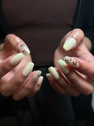 ネイル nuu  栄所属・早川 里奈のネイルデザイン