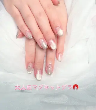 ネイル pink ladyサロン所属・べ にのネイルデザイン