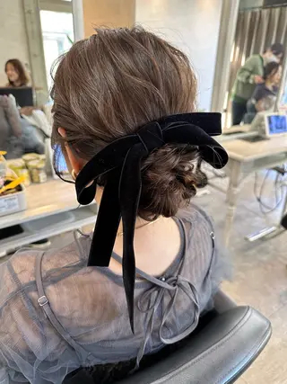 ロング ヘアアレンジ 女性に人気♪ はやしほのかのヘアスタイル