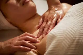 吉本 由美子のエステ・リラクイメージ