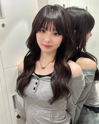 ミディアム レイヤー｜ 大石晴也🦋のヘアスタイル