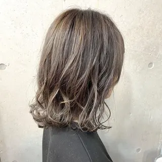 ミディアム カラー パーマ 川端 康介のヘアスタイル