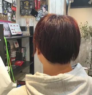 ショート カラー 金崎 新吾のヘアスタイル