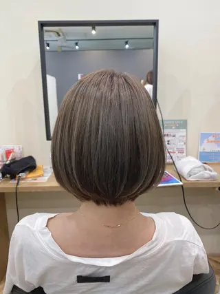 ショート カラー アルター市川  いづみのヘアスタイル