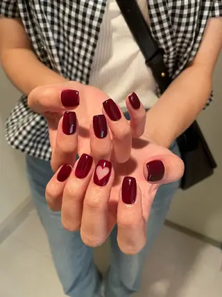 ネイル Ami 🦥のネイルデザイン