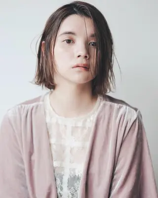 ショート 毛利 萌生のヘアスタイル