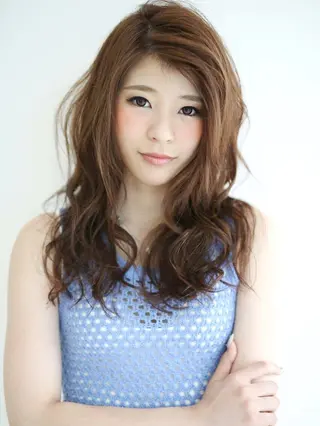 小谷 俊祐のヘアスタイル