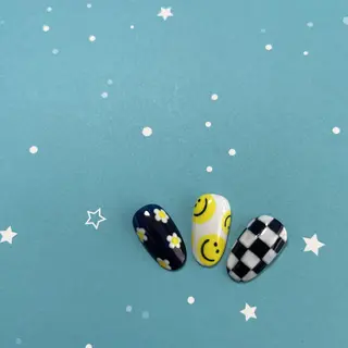 ネイル Nail Blue512所属・Nailist MINORIのネイルデザイン