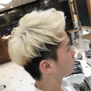 カラー メンズ THE AWESUM所属・メンズスタイル強化中 TONNY（トニー）のヘアスタイル