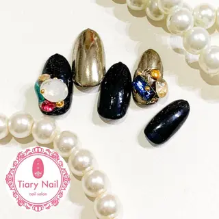 ネイル 💗🪽Tiary Nail🪽💗のネイルデザイン