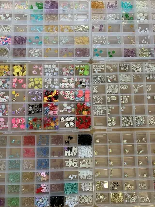 ネイル Liennail 持込デザインやり放題のネイルデザイン