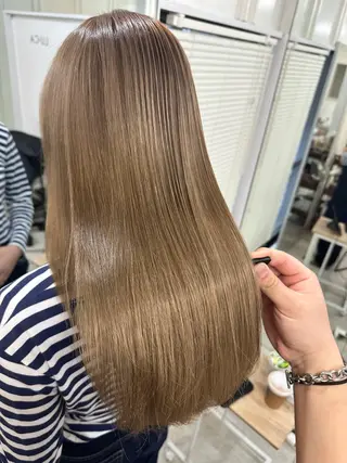 ミディアム 髪質改善/レイヤー ストウシンゴのヘアスタイル