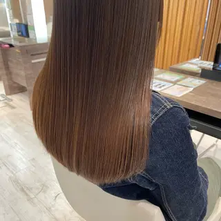 ロング デザインカラー、艶髪 大塚　耕平のヘアスタイル