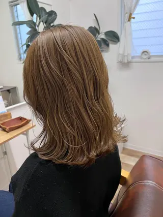 ミディアム カラー ヘアアレンジ Sol plus所属・Sol plusのヘアスタイル