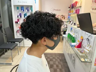 ミディアム パーマ メンズ 韓国風メンズ/毛流れ ヘアなら須田龍世のヘアスタイル