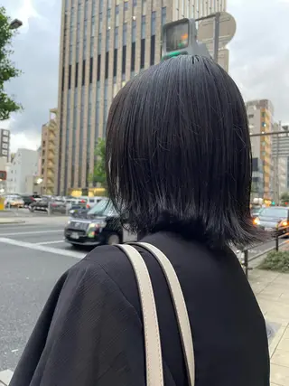 ミディアム inity　杉本 美羽のヘアスタイル