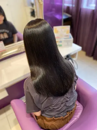 ロング 藤原 侑香のヘアスタイル