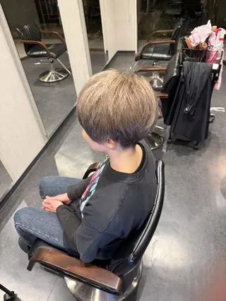 ショート 髪質改善⚡️カラー 🍀武久 誠🍀のヘアスタイル