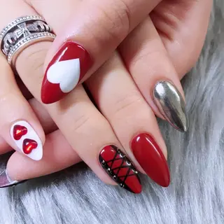 ネイル NOIROUGE所属・NOI ROUGEのネイルデザイン