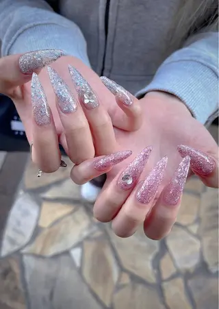 ロング めぐみのネイルサロン 惠のネイルデザイン