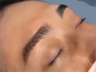 アイブロウ 菊地 陽子の眉毛・アイブロウイメージ