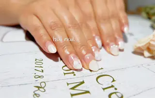 ミディアム めぐみのネイルサロン 惠のネイルデザイン