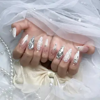 ネイル ALPHA. KUREAのネイルデザイン