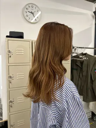 ロング パーマ×透明感カラー MIOのヘアスタイル