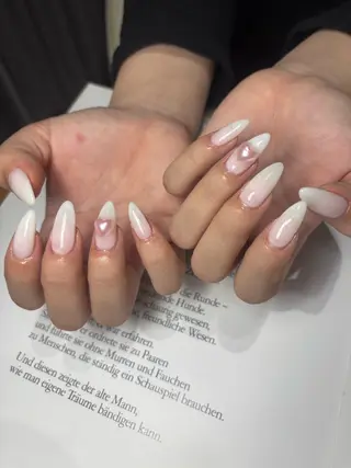 ネイル MAQUM所属・K. Yukoのネイルデザイン