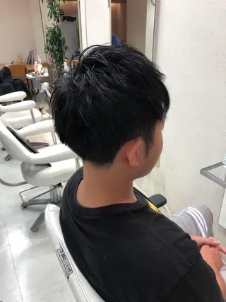 メンズ 阿部 美咲のヘアスタイル