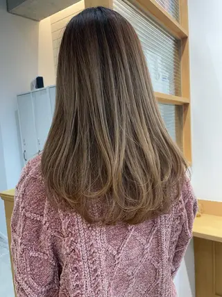 ロング カラー 倉持美雪 ＊幸せの伝導師＊のヘアスタイル