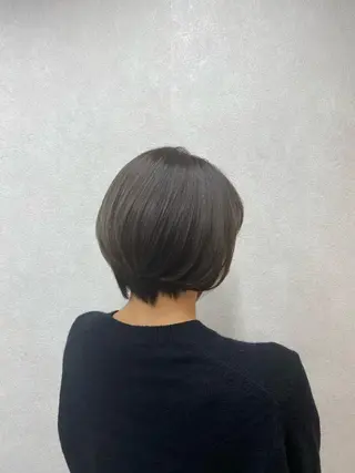ショート カラー tocca 💜石田愛結💜のヘアスタイル