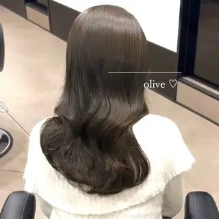 ロング ウラ‎🤍𐙚 ボブ ・ショート・艶カラーのヘアスタイル