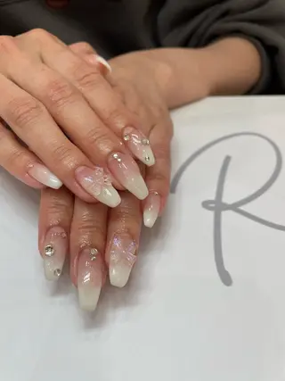 ネイル R MIIのネイルデザイン